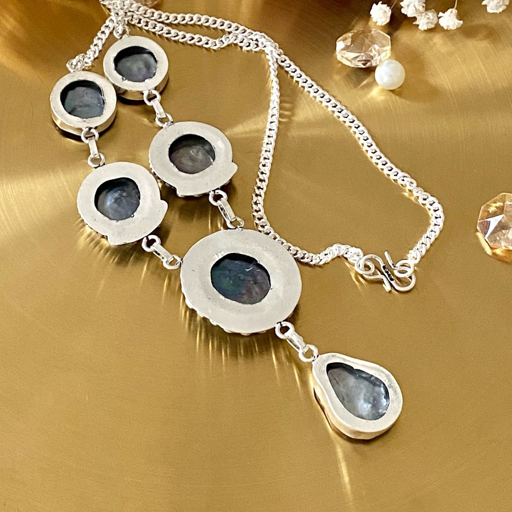 Gray Biwa Pearl Handcrafted Dangling Necklace - Picture 9 of 10